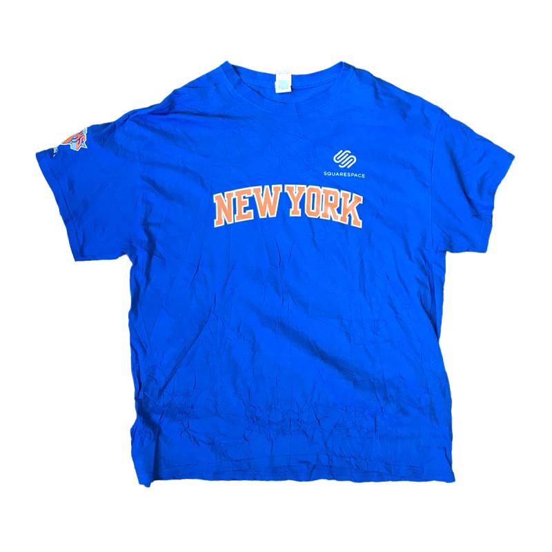 New York Knicks square space stadium T-shirt XL