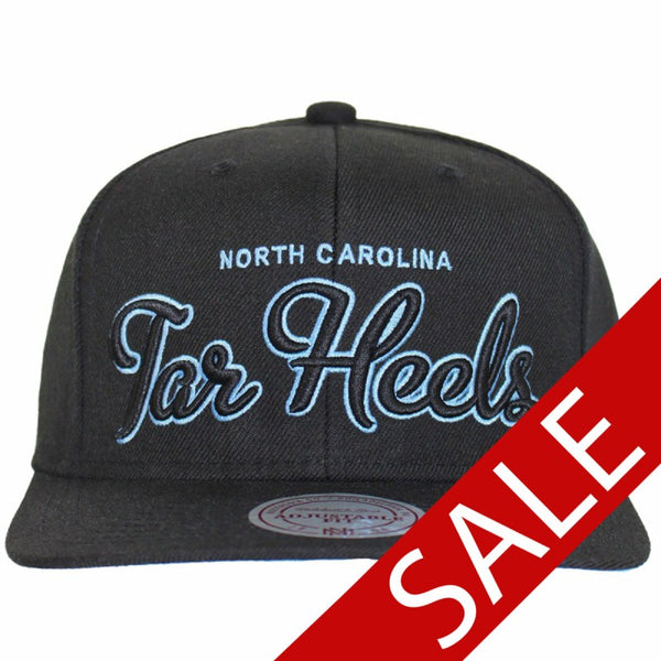 North Carolina Tar Heels SnapBack cap black M&N OS